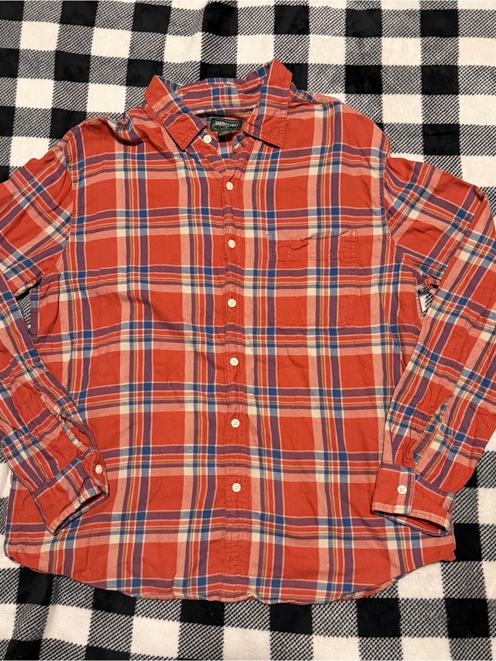 American Eagle Outfitters Red Plaid Button-Down Shirt with Blue Accents